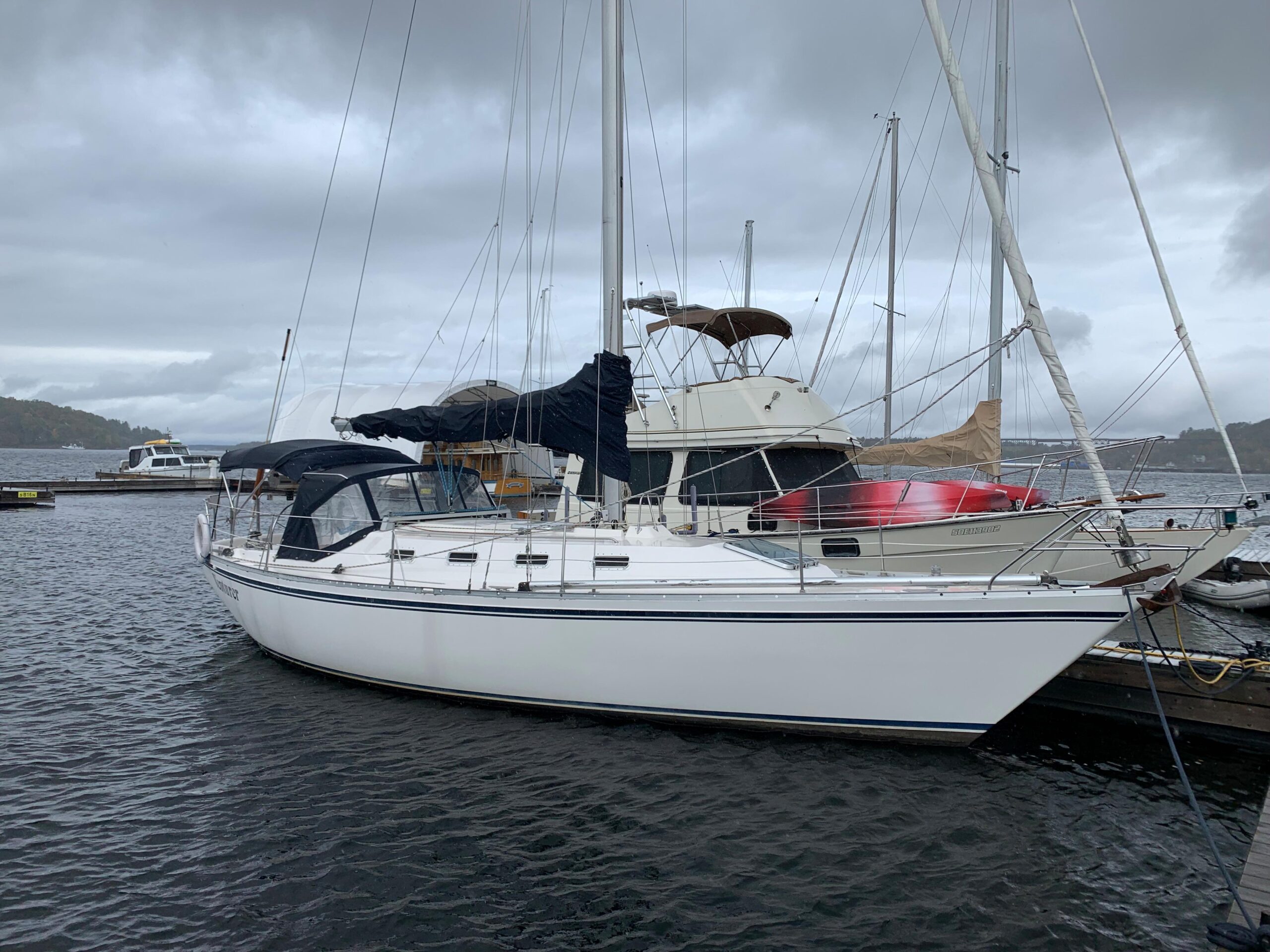 Canadian Sailcraft CS 36 - Harris & Ellis Yachts, Brokers Ontario Canada